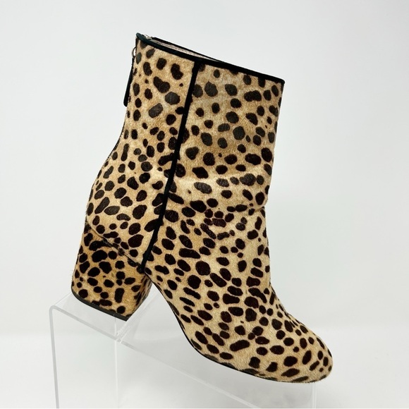 J. Crew Tan Cheetah Print Calf Hair Leather Back Zipper Ankle Boots Size 6 - Picture 1 of 15